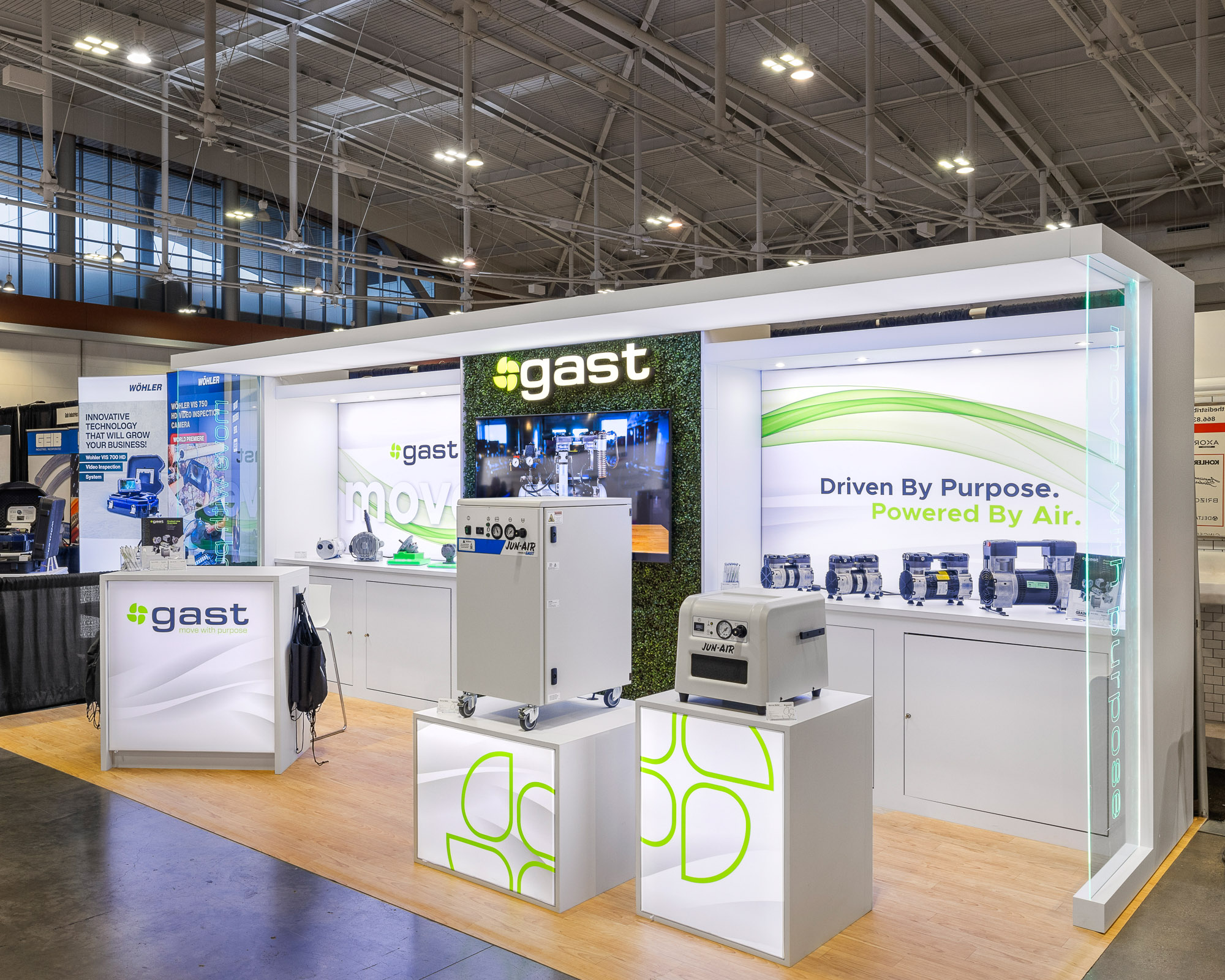 Gast modular inline exhibit at Grainger